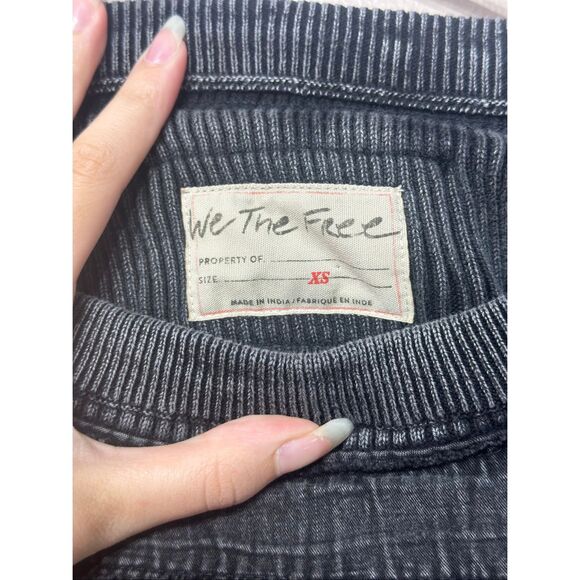 NWOT Free People We The Free Worn Thru Washed Black Long Sleeve Sweatshirt XS - Picture 5 of 11